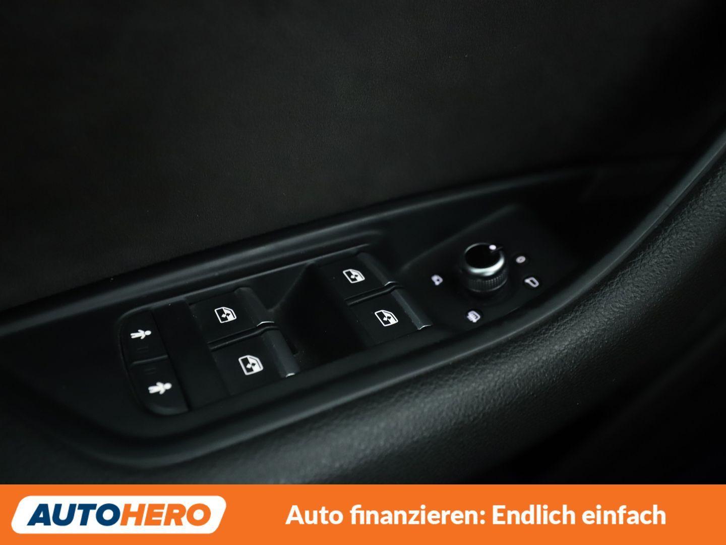 Audi A4 3.0 V6 TDI quattro Sport Aut.*NAVI*LED*HUD*