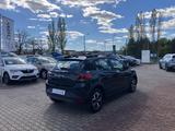 Dacia Sandero Stepway Tempomat Klimaauto Navi - Dacia Sandero: Schwarz, Stepway