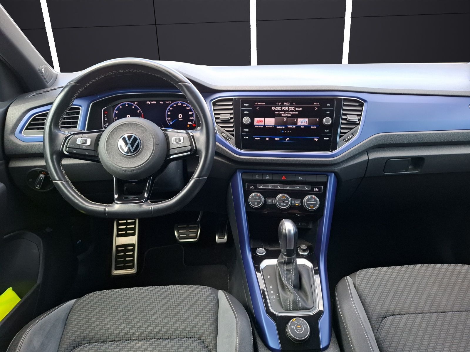 Fahrzeugabbildung Volkswagen T-Roc R DSG 4M LED Navi AID ACC RFK beats 19"