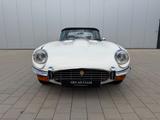 Jaguar E-Type V12 Automatic Roadster - Jaguar E-Type: Roadster