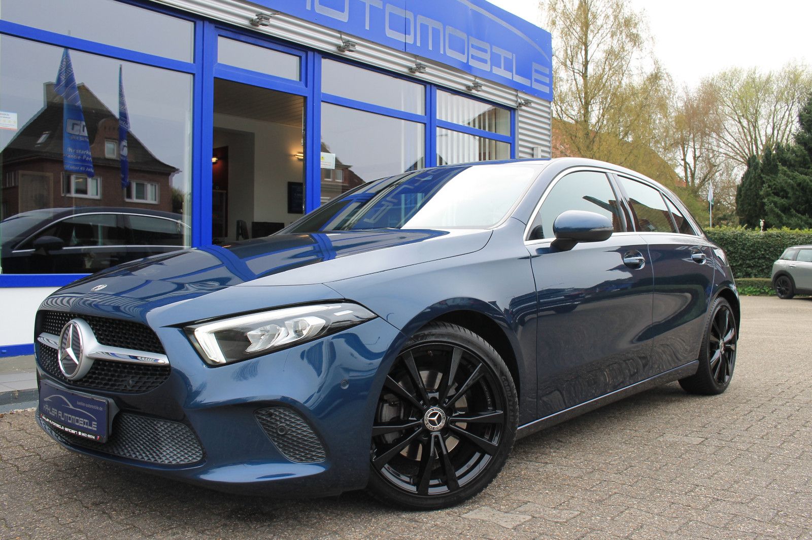 MERCEDES-BENZ A200 Progressive/Kamera/18Zoll/1A