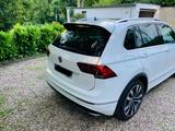 Volkswagen Tiguan 2.0 TSI 4MOTION Highline 3xR, Pano, Dyn - Volkswagen Tiguan: 3.0