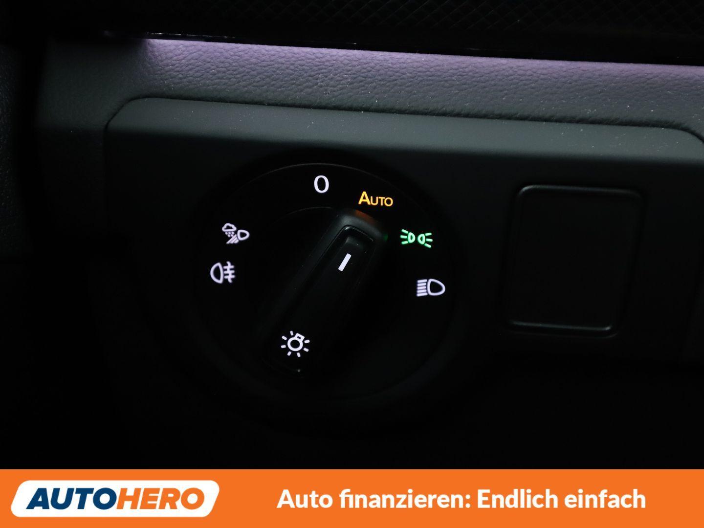 Volkswagen T-Cross 1.5 TSI ACT R-Line Aut.*NAV*ACC*CAM*PDC*, миниатюра 25