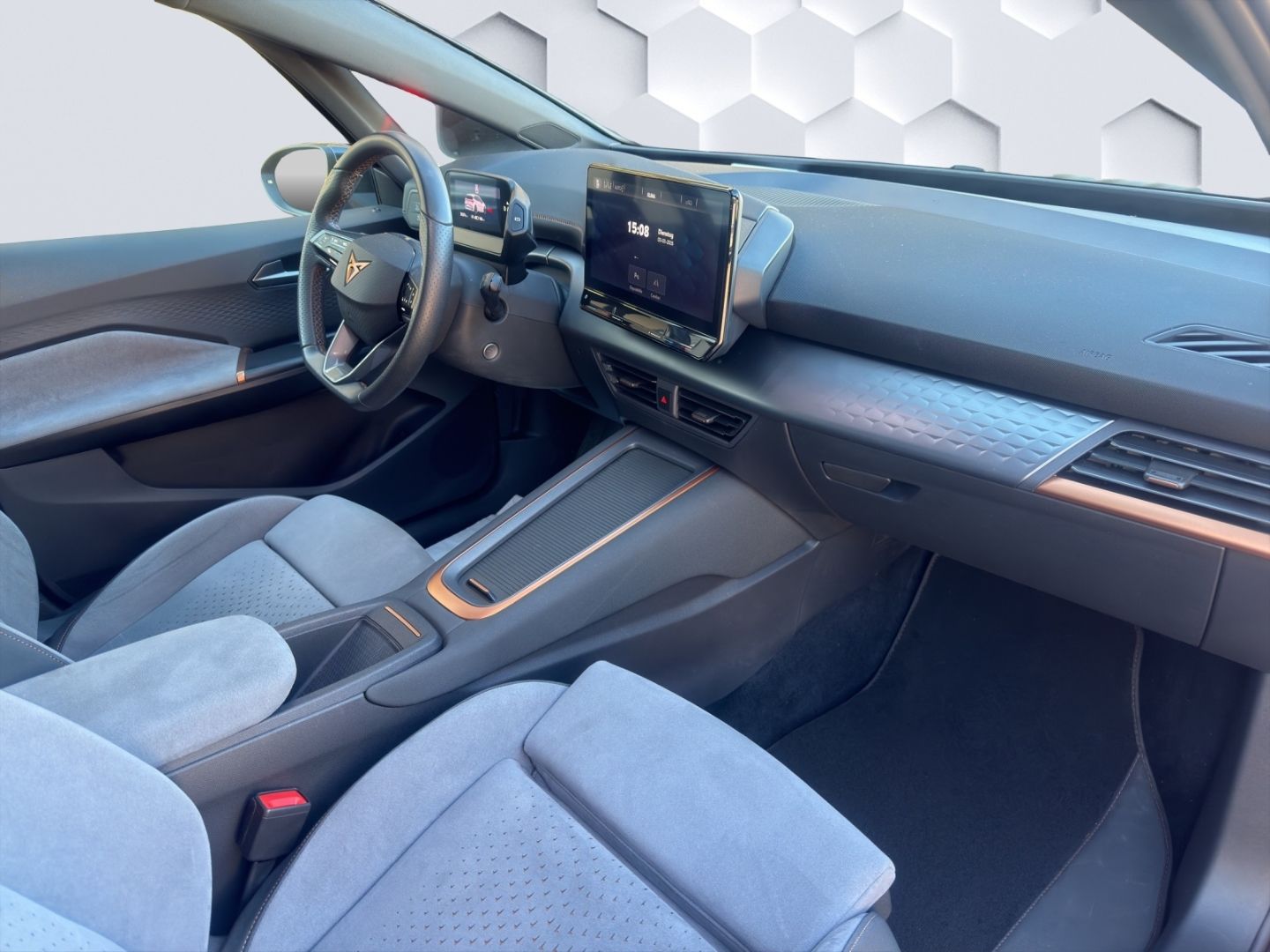 Born 150kW LED ACC 360°Kamera ParkLenkAssist Sit