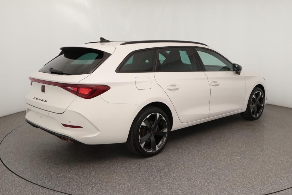 Cupra Leon SP 1.4 TSI e-HYBRID 150kW Pano*Tempo*PDC*SH