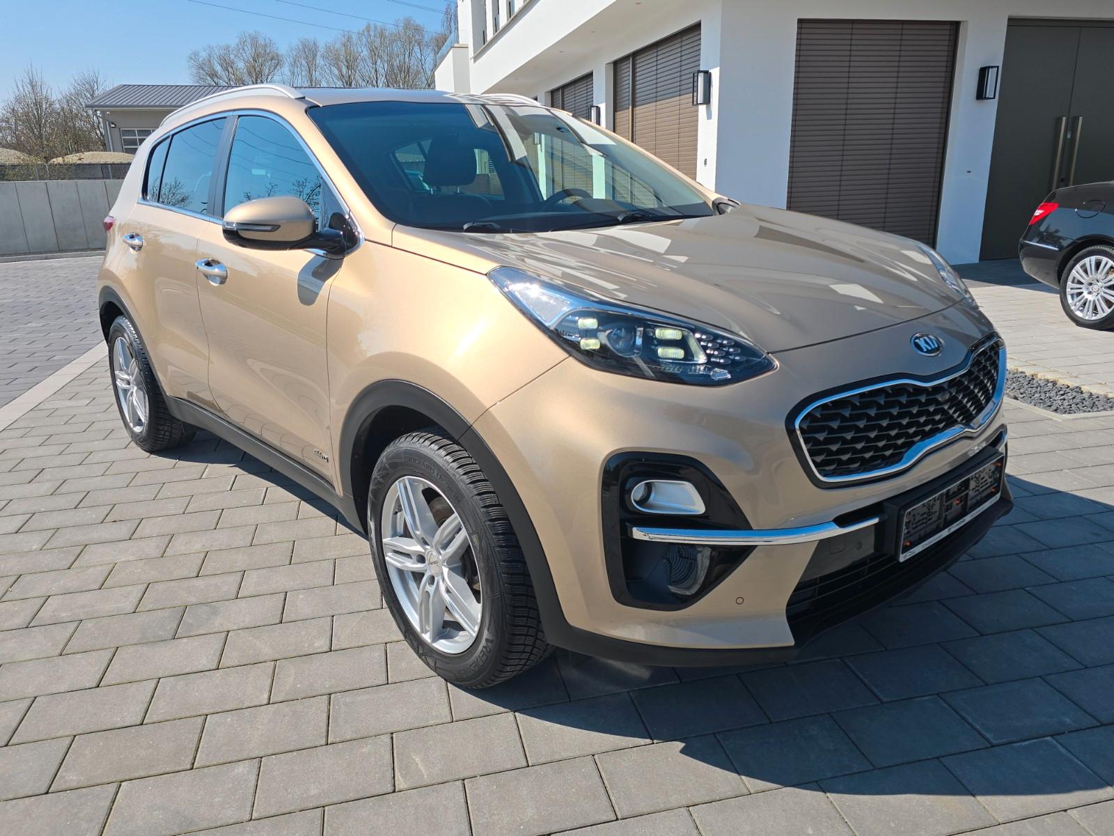 Kia Sportage Spirit 4WD*Eu6*Klimaaut*Navi*Bi-Xen*AHK