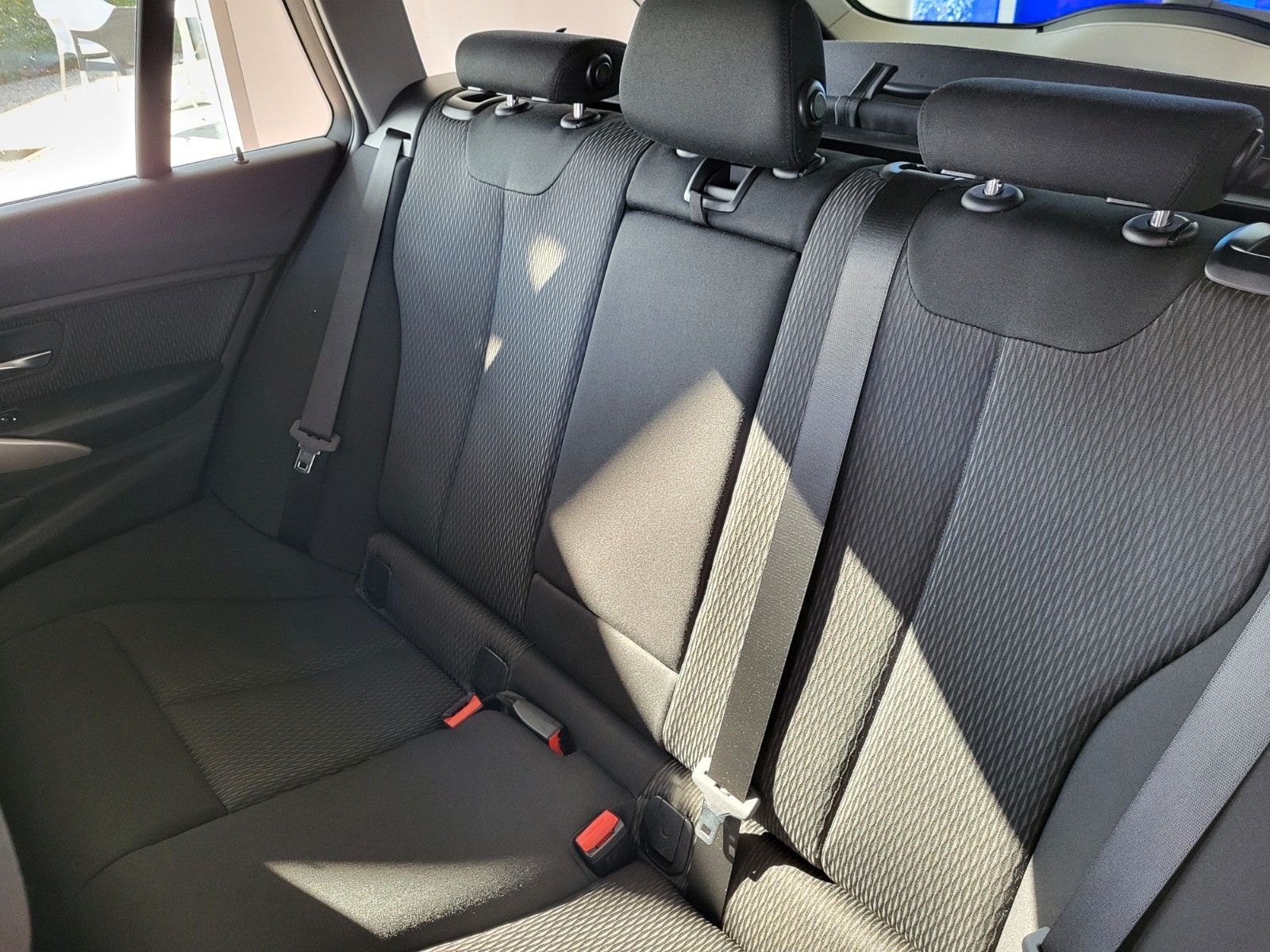 Fahrzeugabbildung BMW 320 D Touring/Automatik/Navi/LaneAssist/Klima
