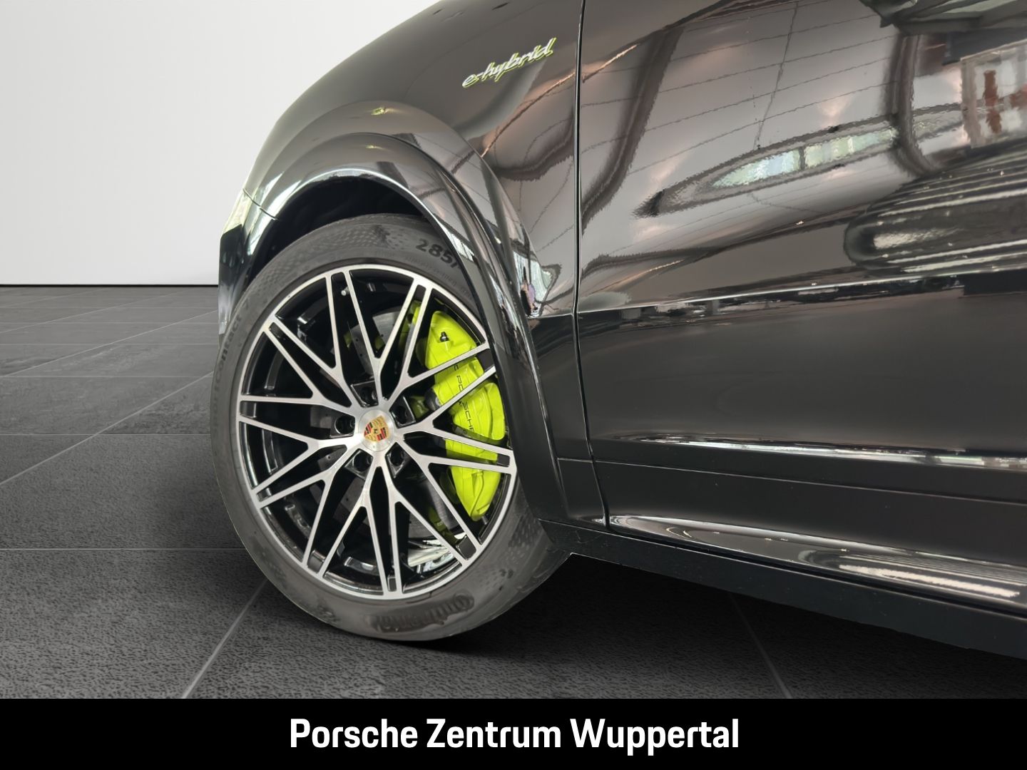 Porsche Cayenne Turbo E-Hybrid Coupe SurroundView HUD PC foto 10
