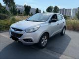 Hyundai ix35 2.0 CRDi Trend  - Hyundai ix35 Gebrauchtwagen in Frankfurt