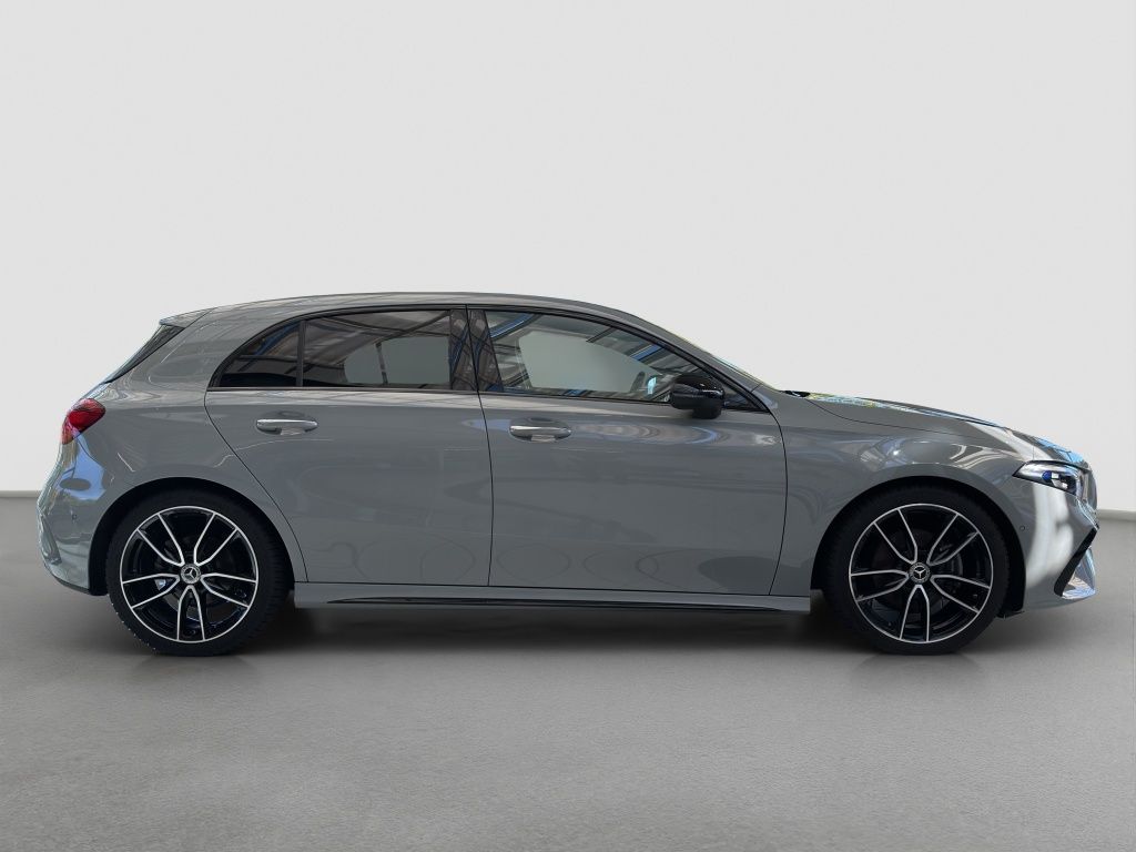 Fahrzeugabbildung Mercedes-Benz A 200 d AMG Line AMG*Night*Navi*PDC*ParkAss*RFK