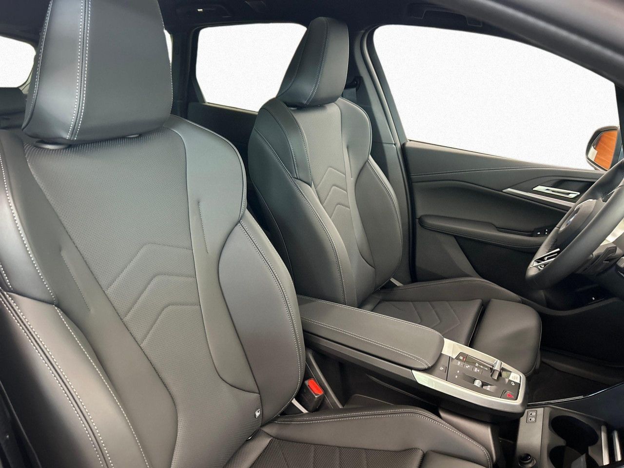 BMW 223 Active Tourer - Bild 11