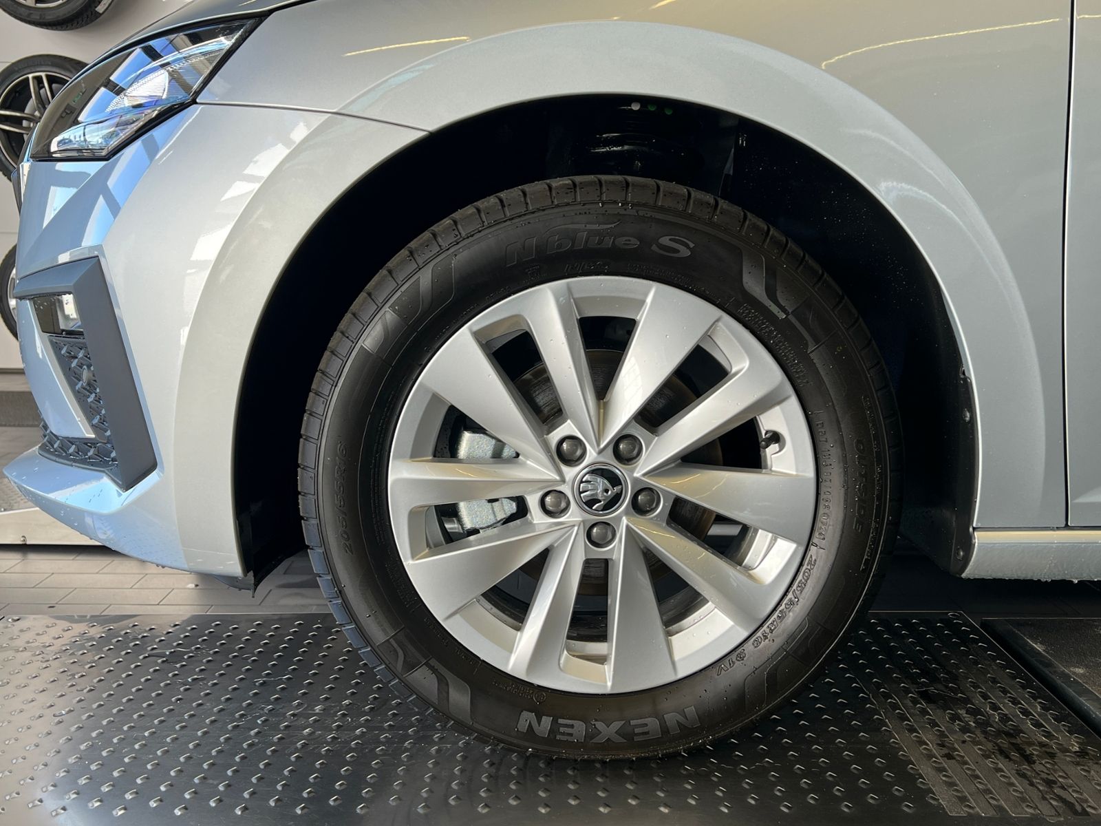 Fahrzeugabbildung SKODA Scala Selection 1.5 TSI DSG *LED, ACC, SmartLink
