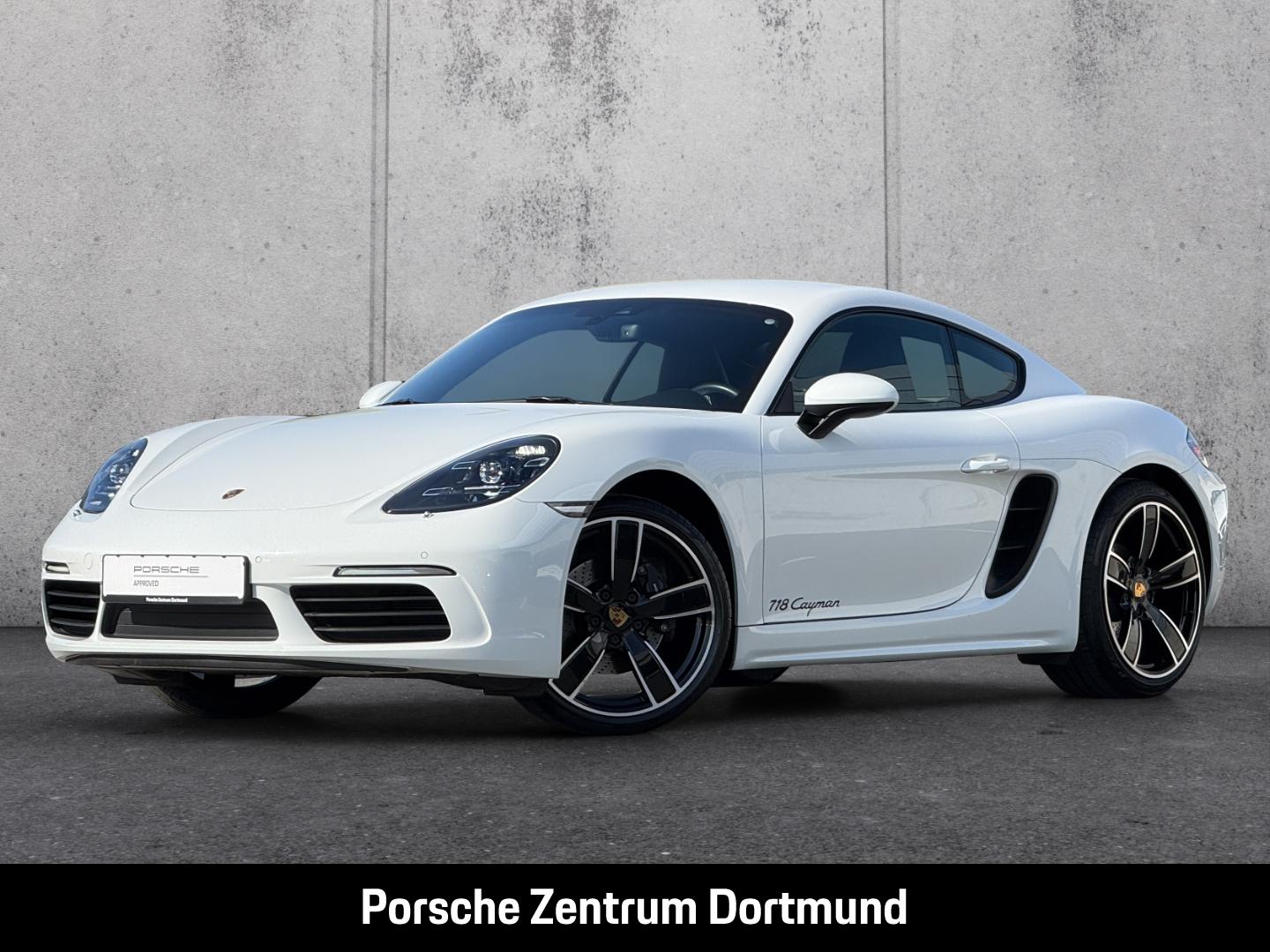 Porsche Cayman 718 Sportabgasanlage BOSE LED 20-Zoll
