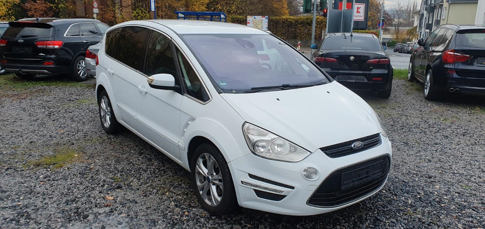Ford S-Max S-MAX Titanium/AHK/Klimaautomatik