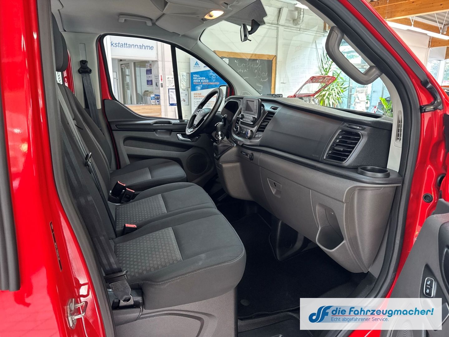 Fahrzeugabbildung Ford Transit Custom 320 L1 Trend 2.0 TDCi EU6d *9202
