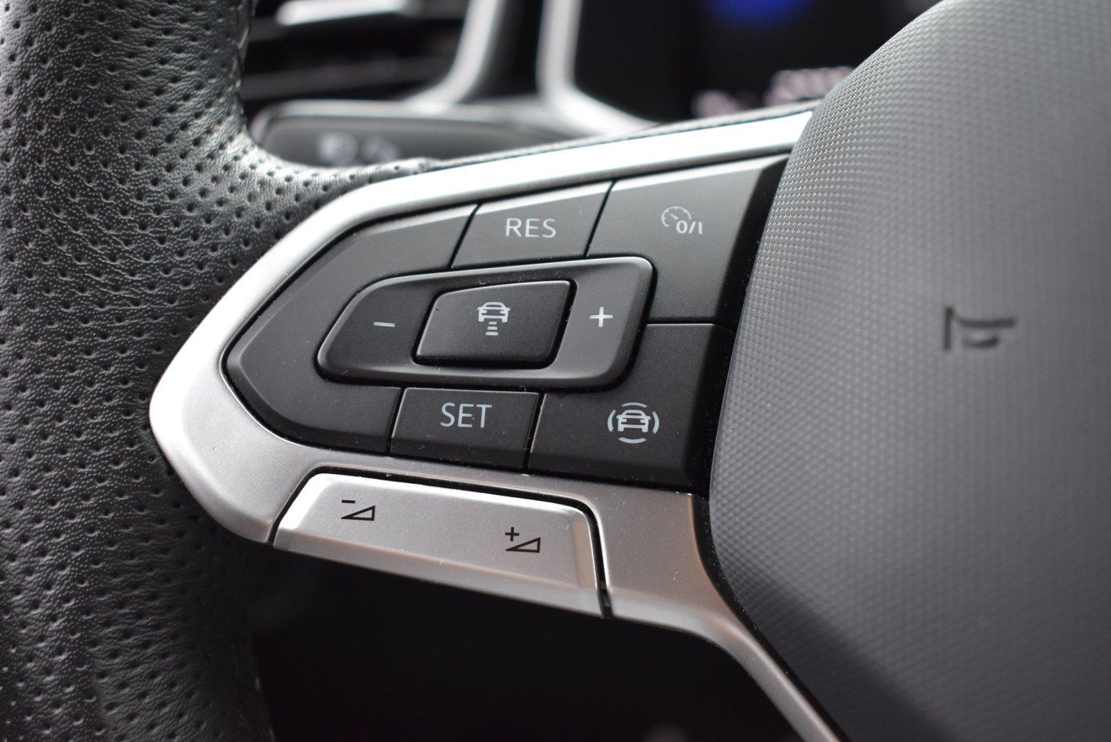 Volkswagen T-Roc 1.5 TSI R-Line APP LED Sitzhzg, миниатюра 20