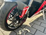 Ducati Streetfighter V2 - DUCATI STREETFIGHTER