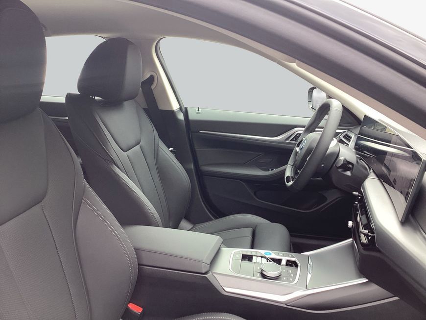 BMW i4 - Bild 14