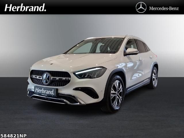 Mercedes-Benz GLA 220 4M Progressive AHK LED Kamera PTS Carpla