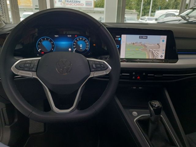 Fahrzeugabbildung Volkswagen Golf Variant 1.0 TSI Life 4xSHZ. STDHZ. LED NAVI
