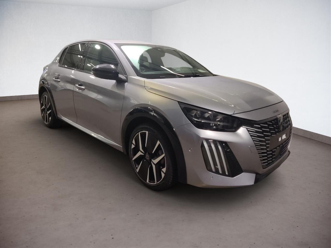 Fahrzeugabbildung Peugeot 208 GT MildHybrid 145 e-DSC6