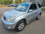 Toyota RAV 4 2.0-l-VVT-i 4x4  Automatik Navi Klima AHk - gebrauchte Toyota RAV 4 aus dem Jahr 2004