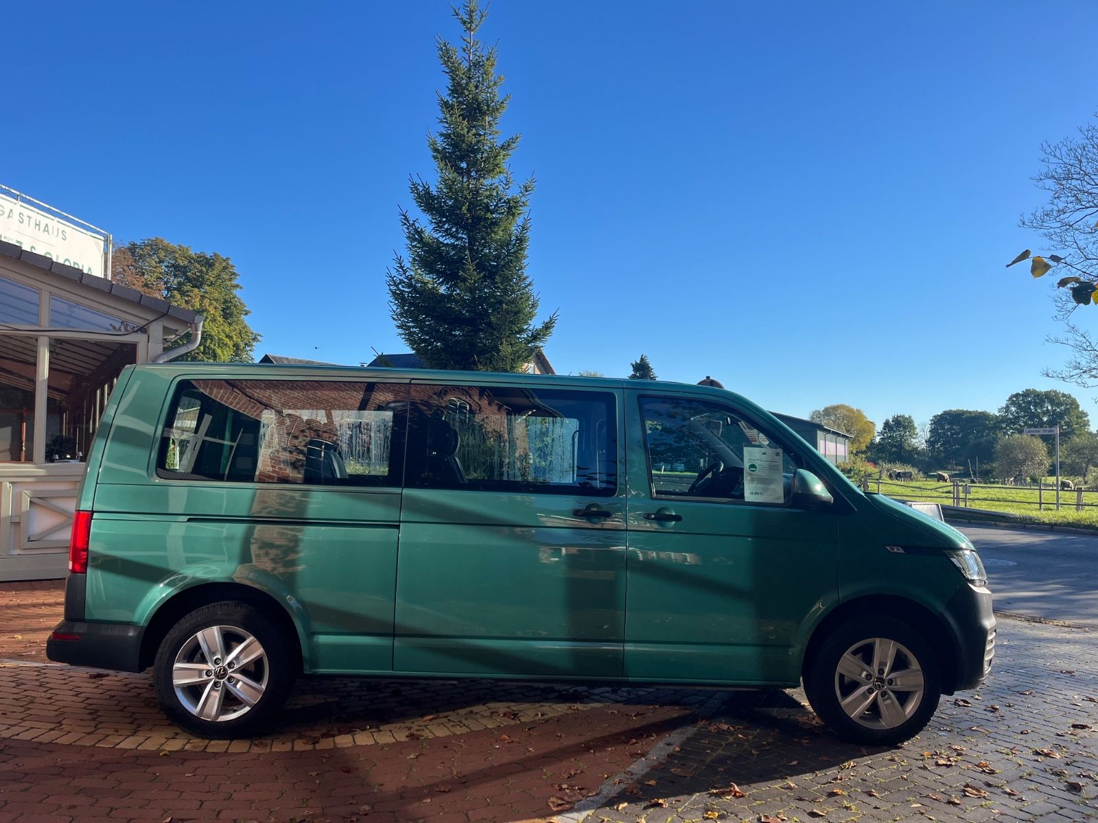 VW T6 Transporter  - Image 3 of 12