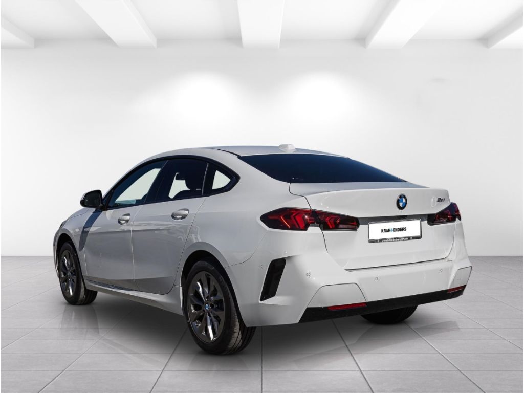 BMW 220 - Bild 4