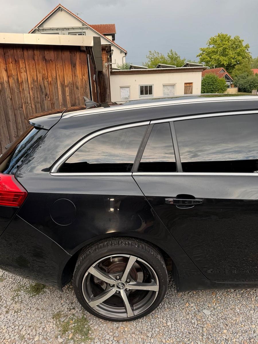 Opel Insignia 2012 — photo 5