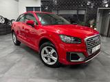 Audi Q2 sport - rote Audi Q2