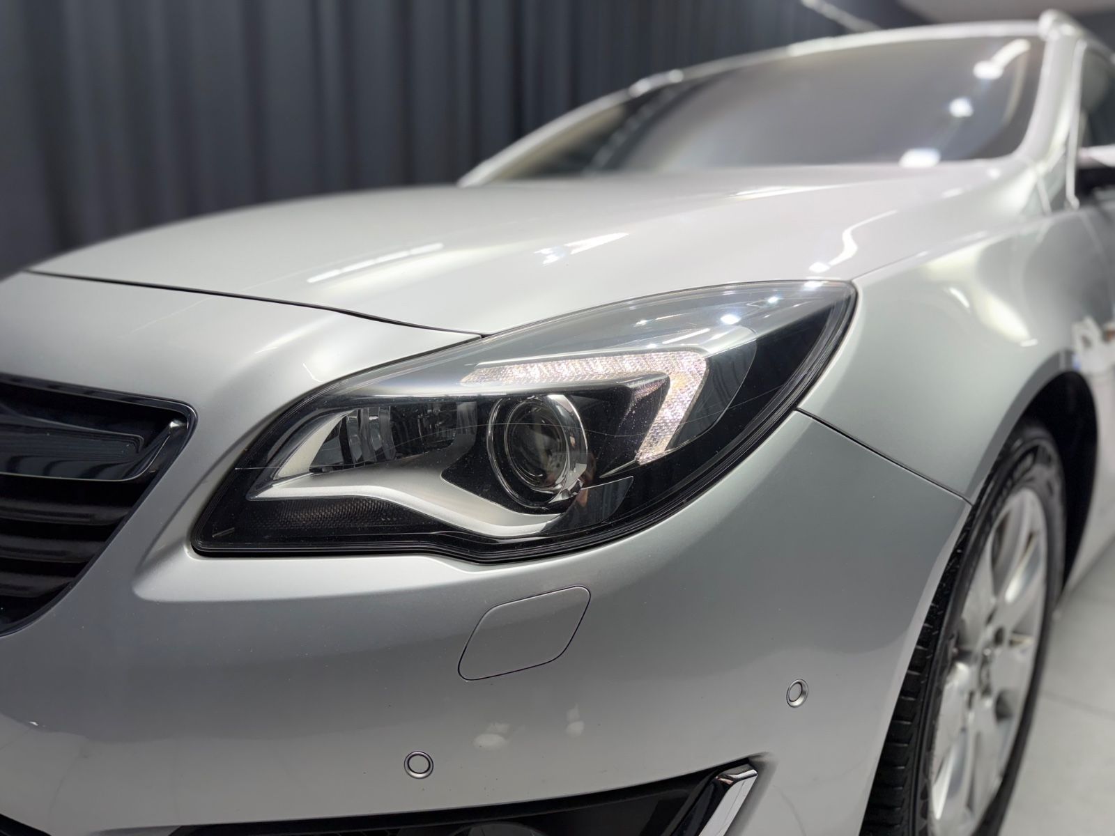 Fahrzeugabbildung Opel Insignia Sports Tourer Innovation|AUTOMATIK|RFK