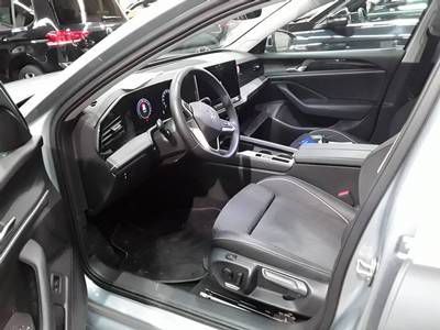 Volkswagen Passat Variant - Bild 3