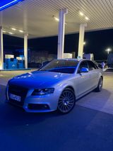 Audi A4 B8 2.0 TDI/ NAVI / Tempomat/ 8-Fac... - Audi A4 aus 2008 mit Diesel-Antrieb: Limousine
