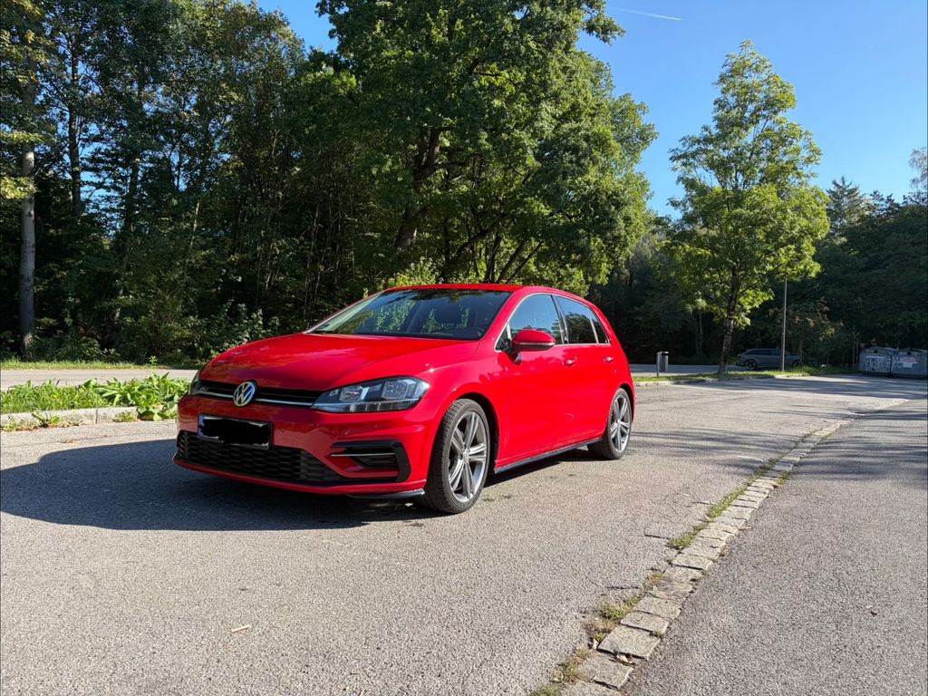 Image of Volkswagen Golf