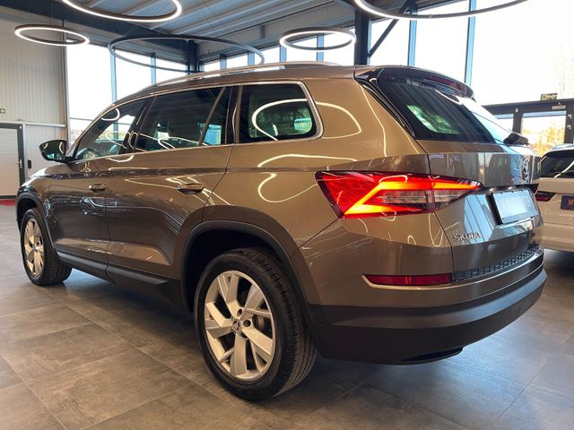 Skoda Kodiaq Style 4x4 *ALCANTARA*LED*AHK*360°KAMERA*