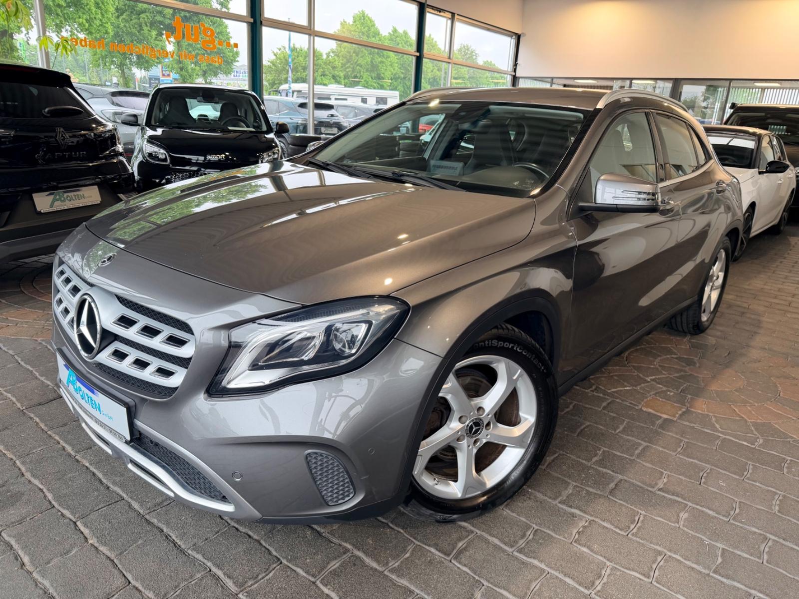 Mercedes-Benz GLA 180 Autom. URBAN Navi-LED-AHK-SCHECKHEFT!