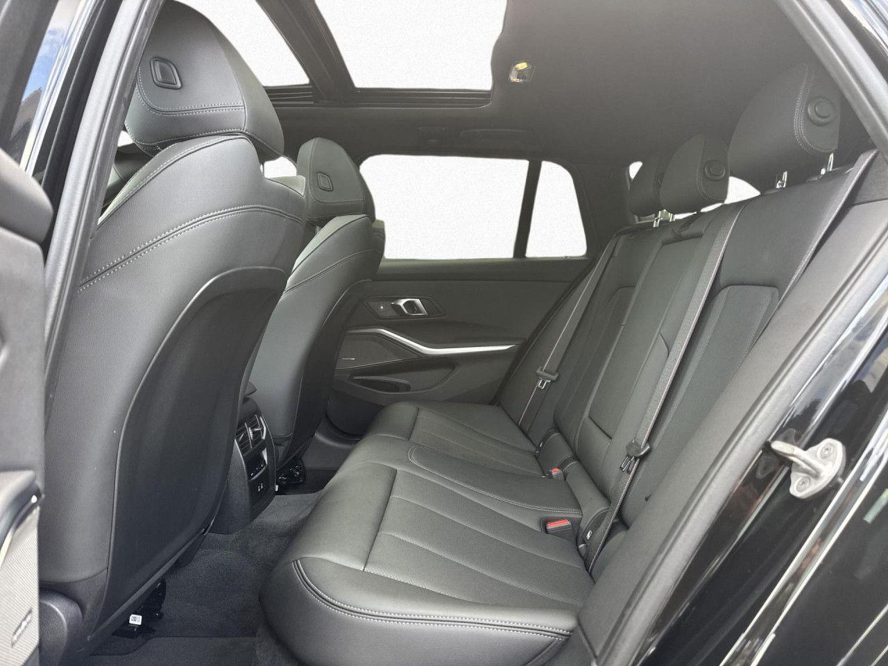 BMW M340i xDr T M SPORT PRO Pano,AHK,St+Go,360°,H/K