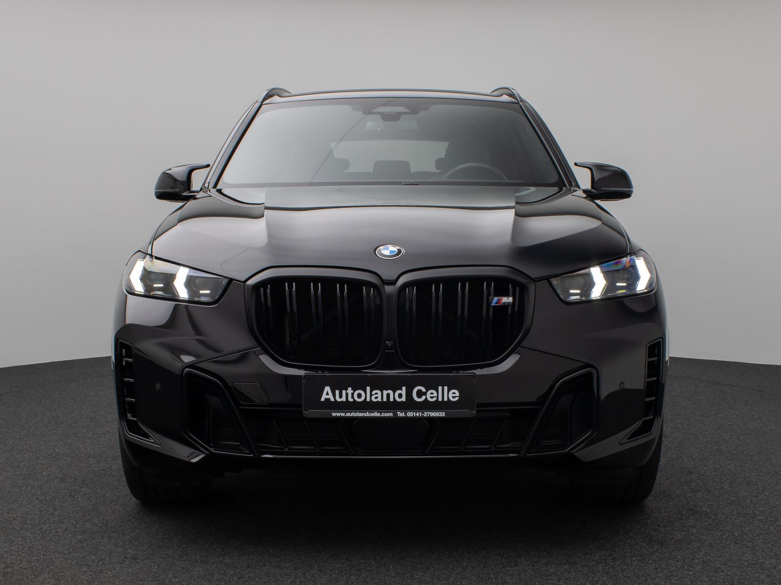 Fahrzeugabbildung BMW X5 M60i Panorama 360° B&W SoftCL Massage 22Zoll