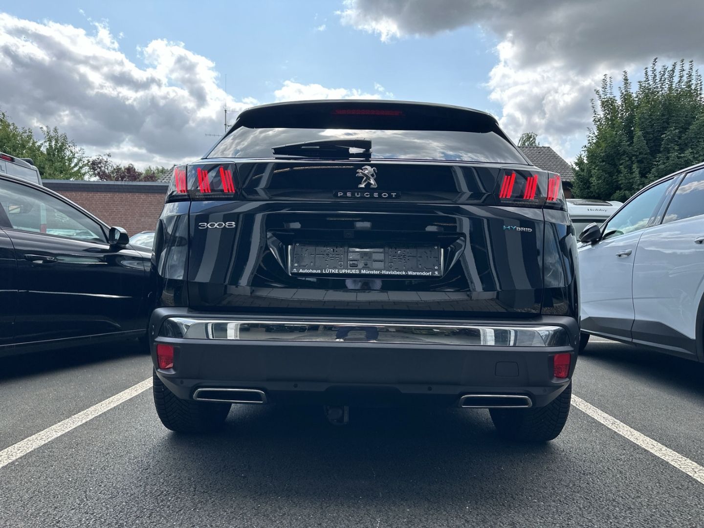 Fahrzeugabbildung Peugeot 3008 GT Plug-In Hybrid 225 e-EAT8 AHK-abn.Navi