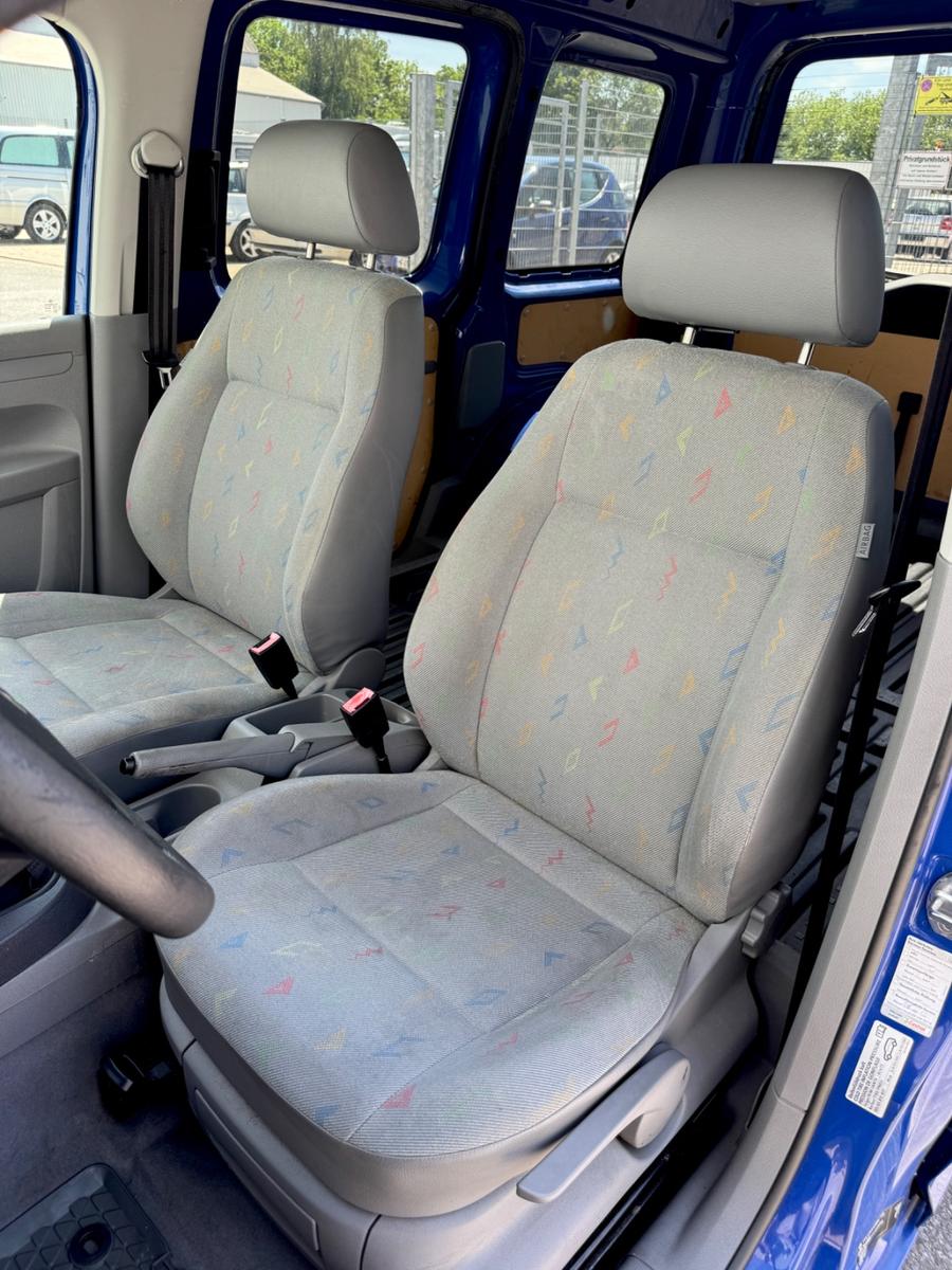 Volkswagen Caddy 1.4 Kasten-TÜV 09.28-Zahnriemen gewechselt