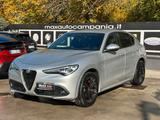 Alfa Romeo Stelvio 2.2 Turbodiesel 210 CV AT8 Q4 - silberne Alfa Romeo Stelvio