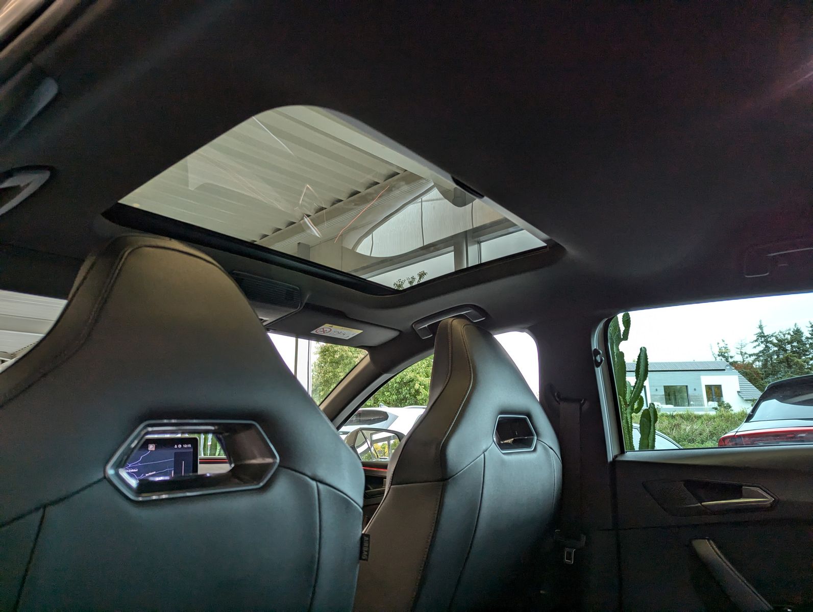 CUPRA Leon 1.5 eTSI Sennh. Matrix Pano Edge/Dynamic - Image 15