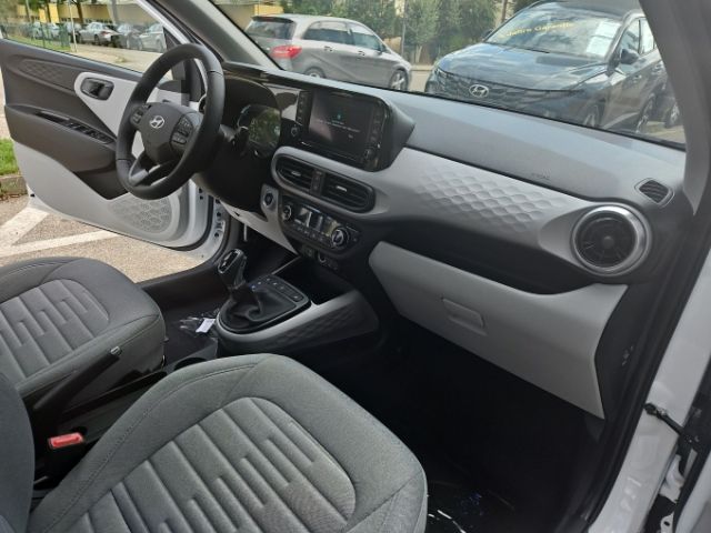 Fahrzeugabbildung Hyundai i10 FL (MJ24) 1.2 Benzin A/T Prime Navi Apple Ca