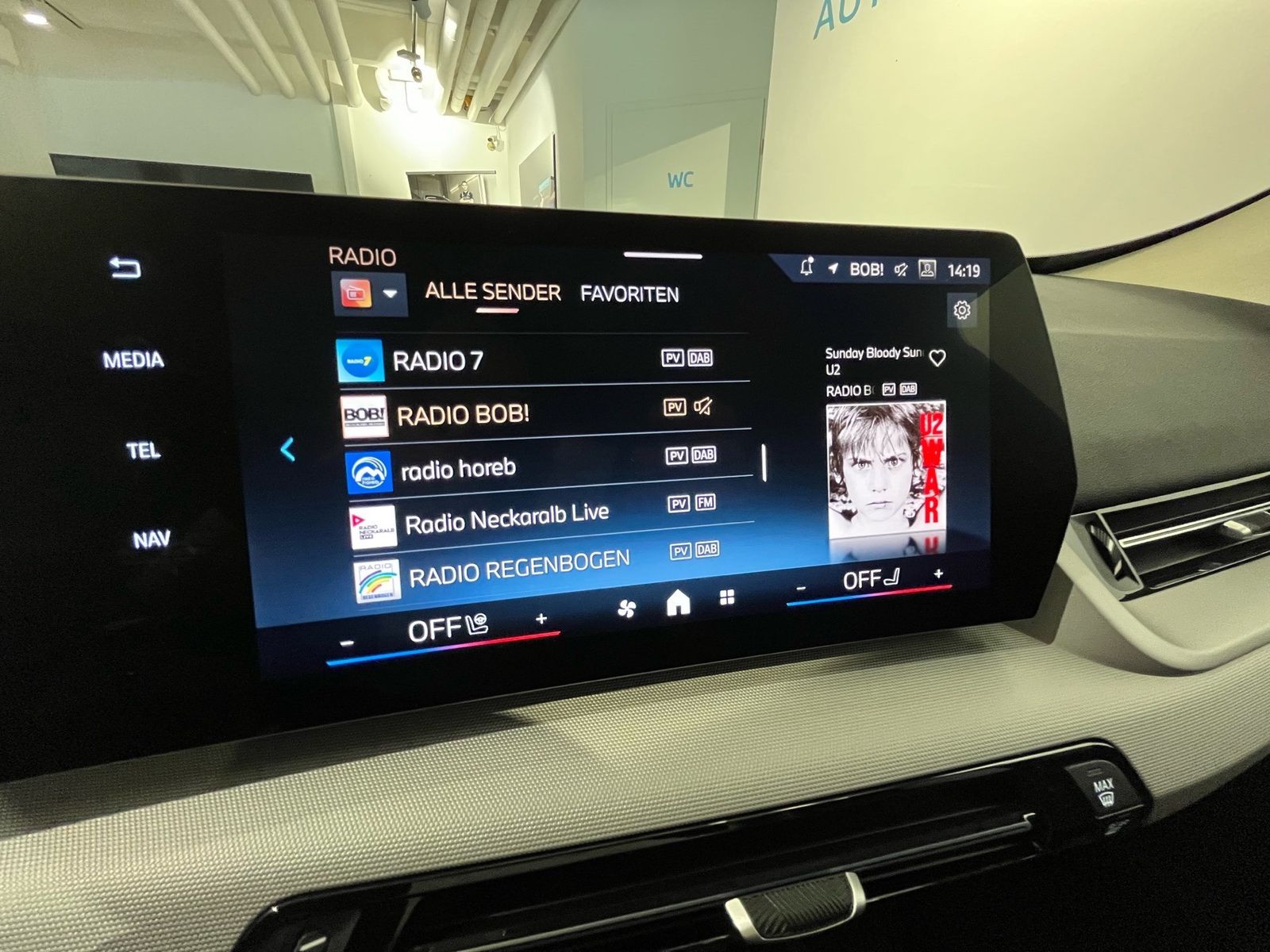 BMW X1 sDrive20d DAB LED Komfortzg. Parkassistent foto 21