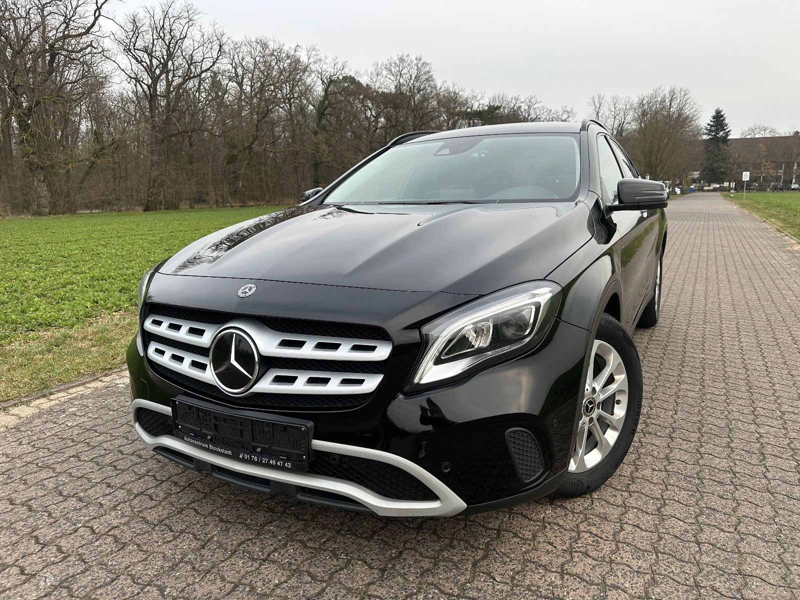 MERCEDES-BENZ GLA 200 CDI Automatik LED Navi Mopf