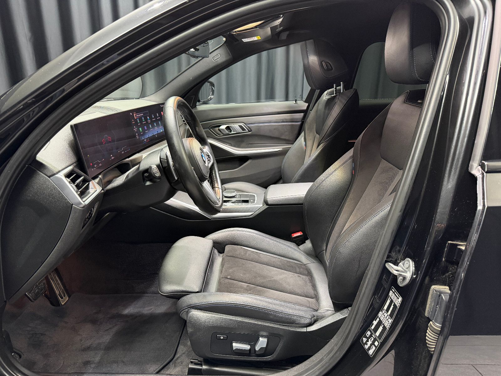 Fahrzeugabbildung BMW M340 i xDrive Touring |FACELIFT|HIFI|AHK|