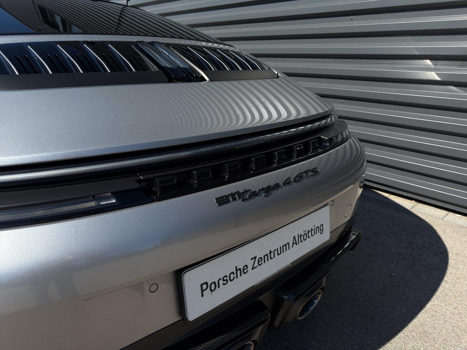 Porsche 992 (911) Targa 4 GTS | Neupreis 238.551.- EUR |