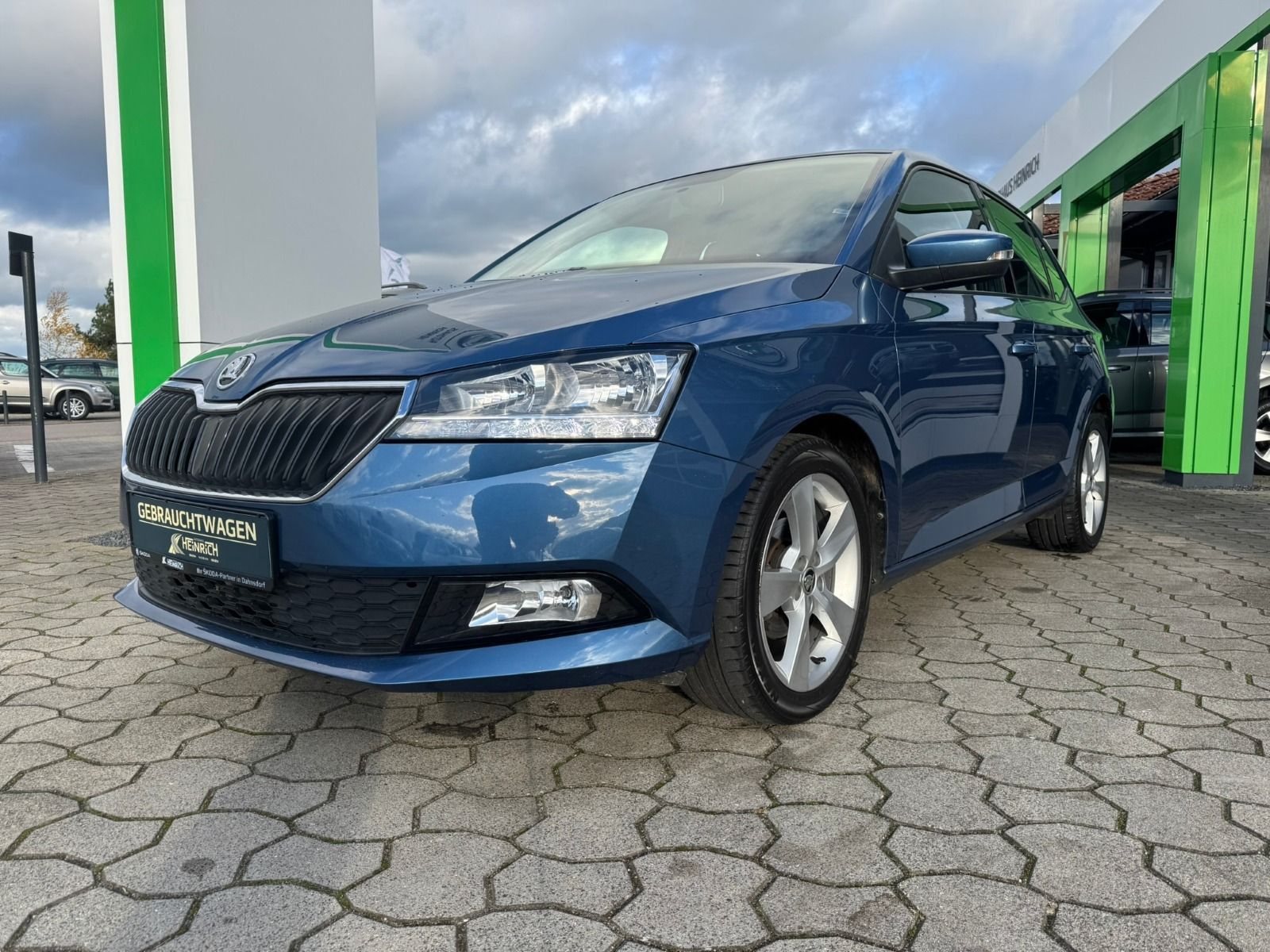 Fahrzeugabbildung SKODA Fabia 95PS 5-Gang*SHZ*PDC*ALU* Bluetooth