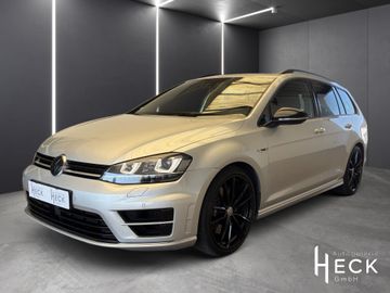 Volkswagen Golf - 1