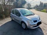 Renault Modus Clio Authentique 1.2 16V 55kW Authentique - silberne Renault Modus